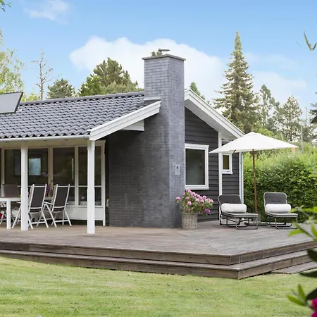 度假居 3 Bedroom Cozy In *