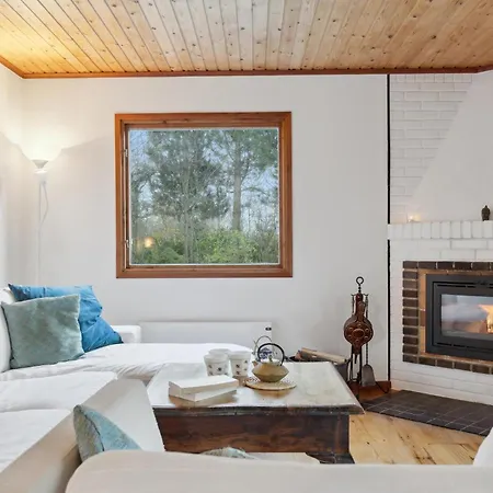 3 Bedroom Cozy In Holiday home Gilleleje